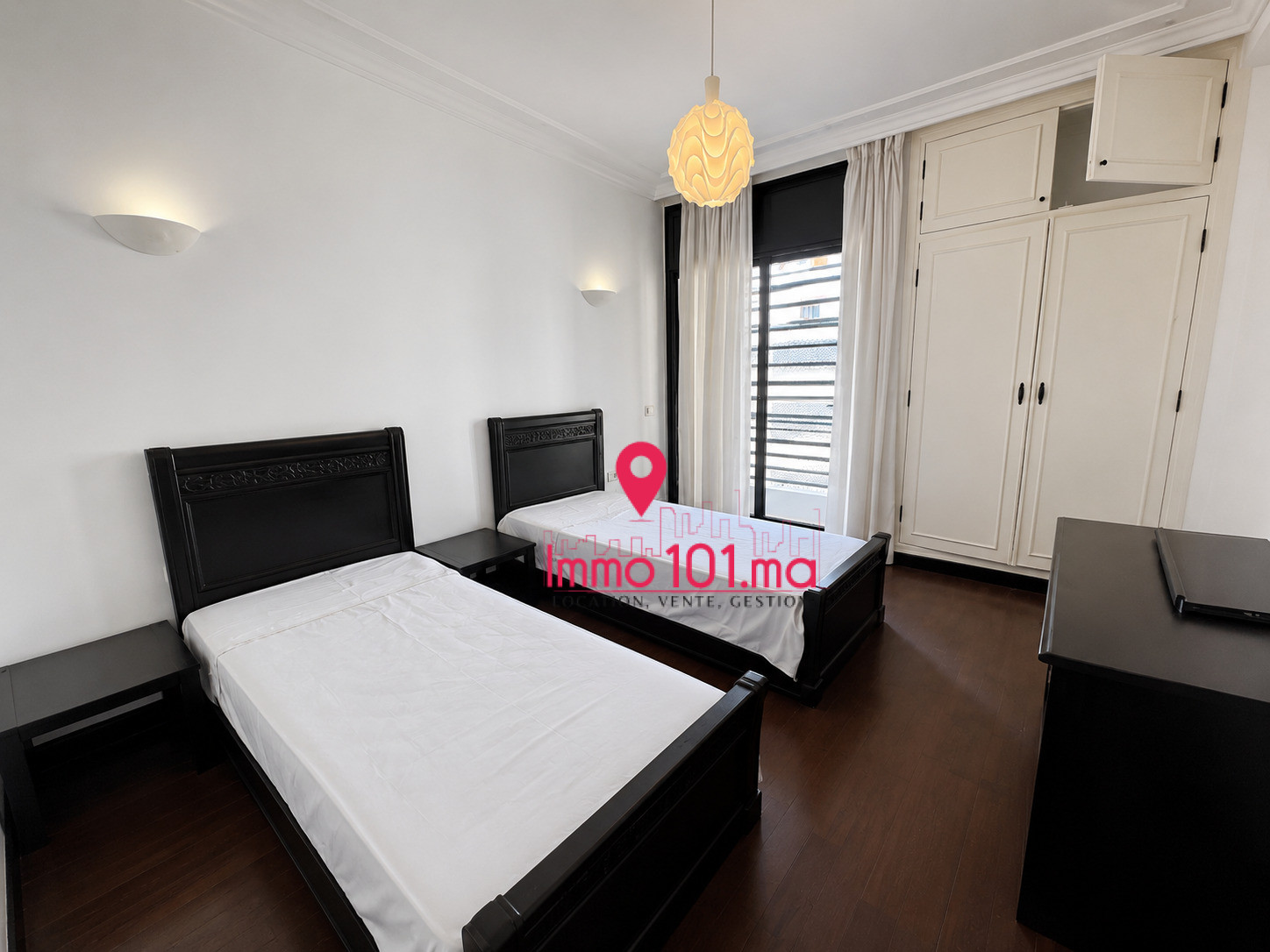 Appartement à vendre à Hay Riad ZLV2491
